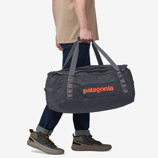 Load image into Gallery viewer, Black Hole Duffel 55L
