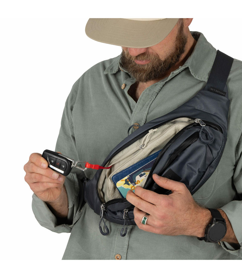 Load image into Gallery viewer, Daylite Waist Pack Limited Edition
