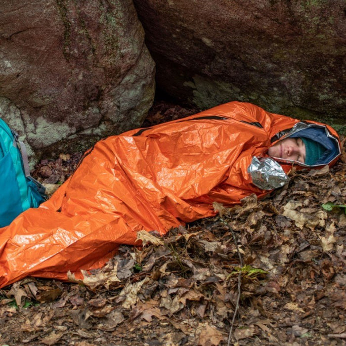 Load image into Gallery viewer, Emergency Bivvy with Rescue Whistle - Orange
