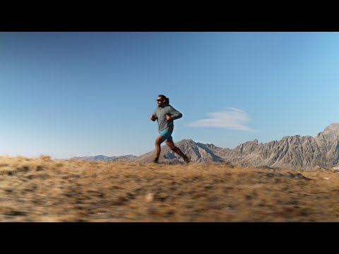 Load and play video in Gallery viewer, Houdini Jacket
